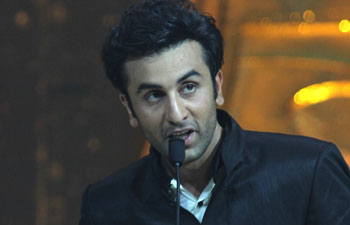 Ranbir Kapoor copies Kareena Kapoor